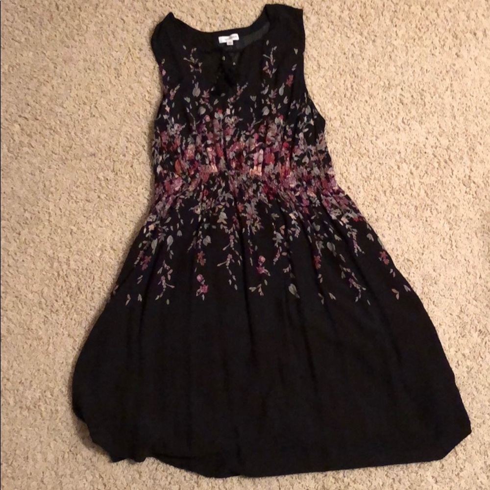 Sleeveless black floral dress